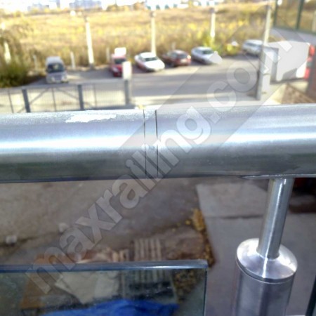 Иноксови парапети